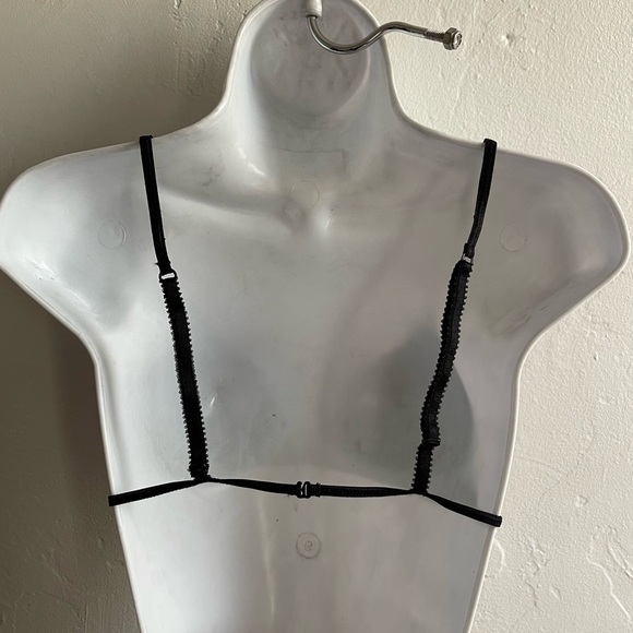 Fantasies by Morgan Taylor floral bra - Picture 3 of 5